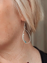 Load image into Gallery viewer, Keely earrings
