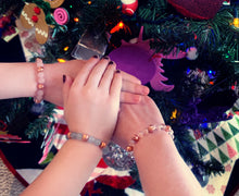 Load image into Gallery viewer, Sisters bracelets
